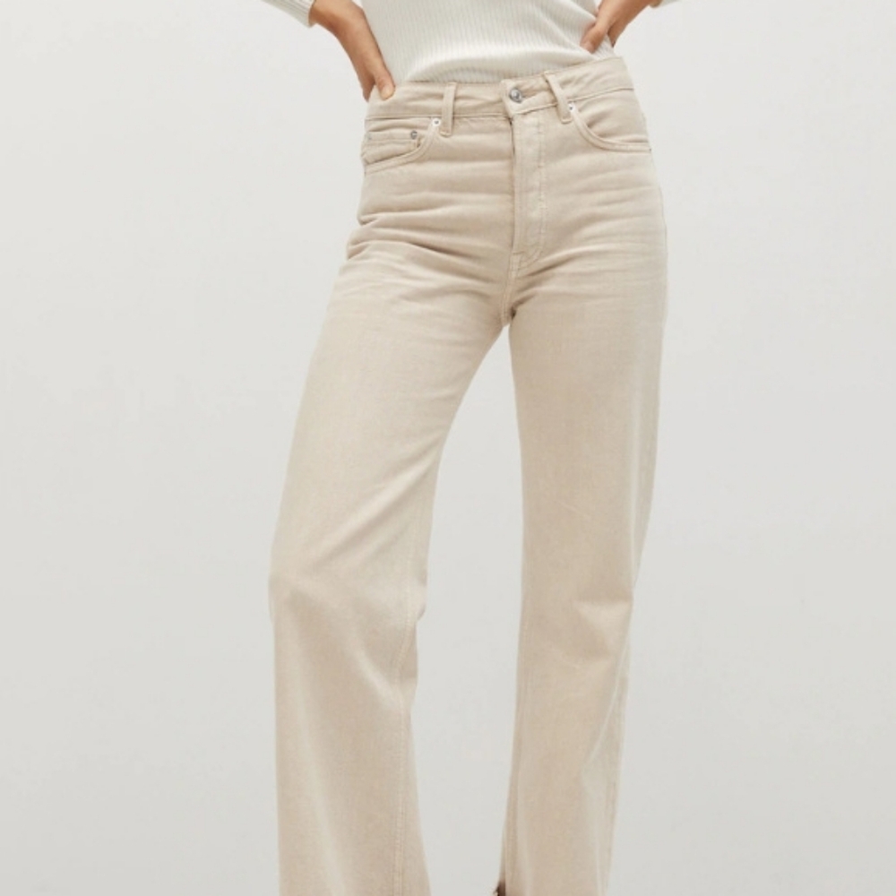 NEW NWOT MNG Denim Ariadna Button Fly high-rise jeans raw hemline Sz.2